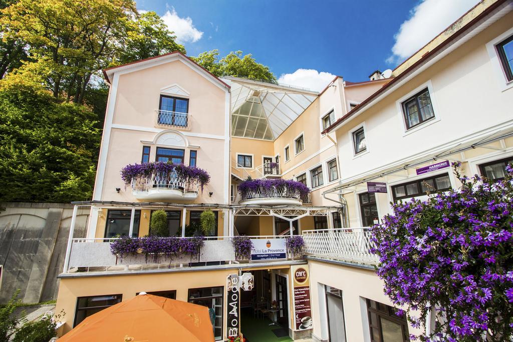 Apartma La Provence Mariánské Lázně Exteriör bild