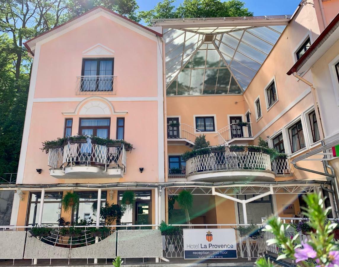 Apartma La Provence Mariánské Lázně Exteriör bild